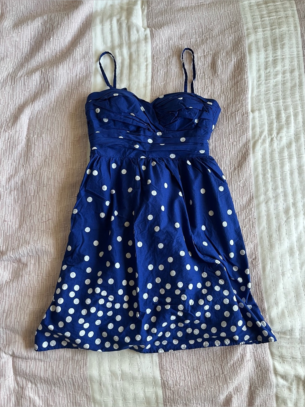 60s inspired Blue Polka dot dress Bow accent zipper Size 6P